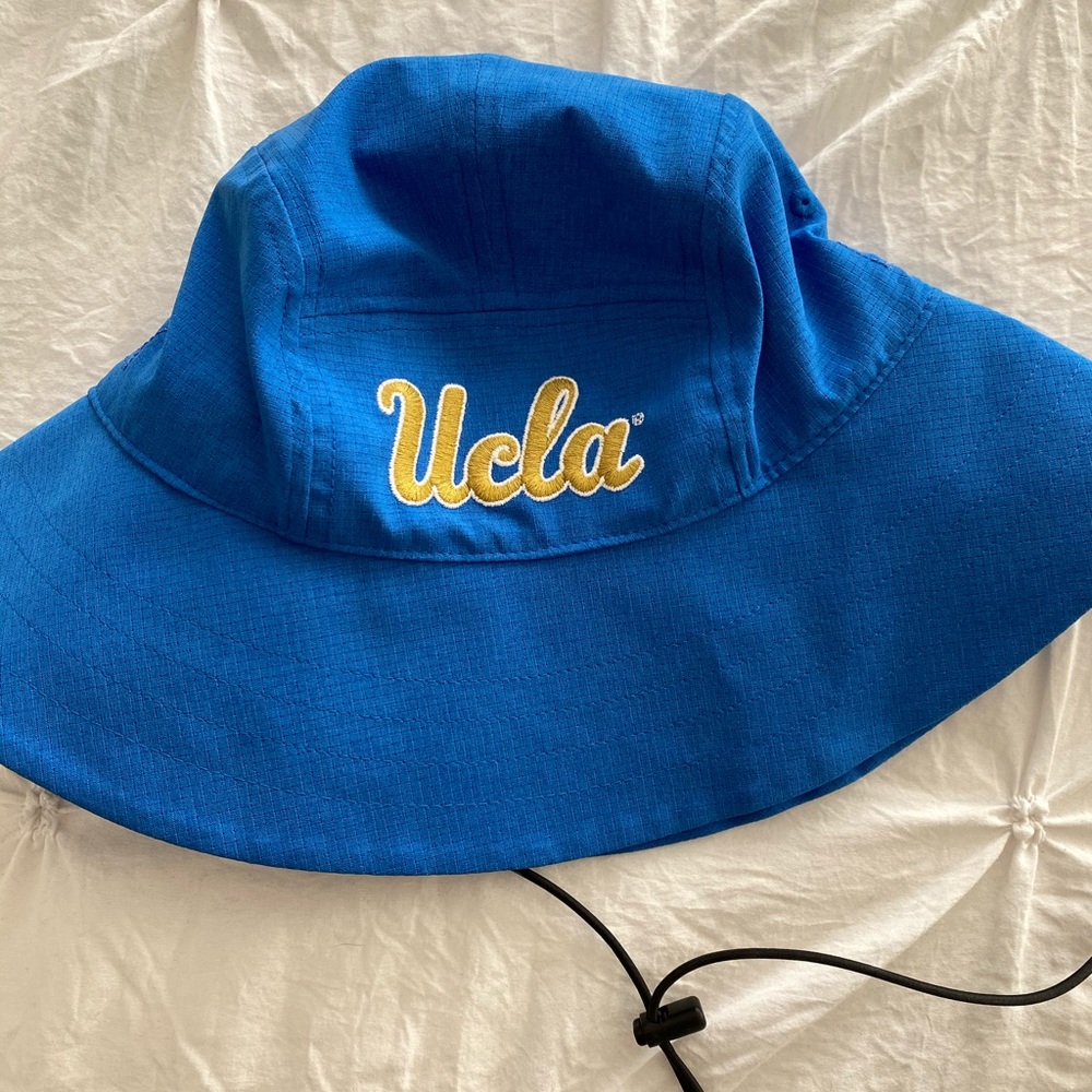 UCLA bucket hat